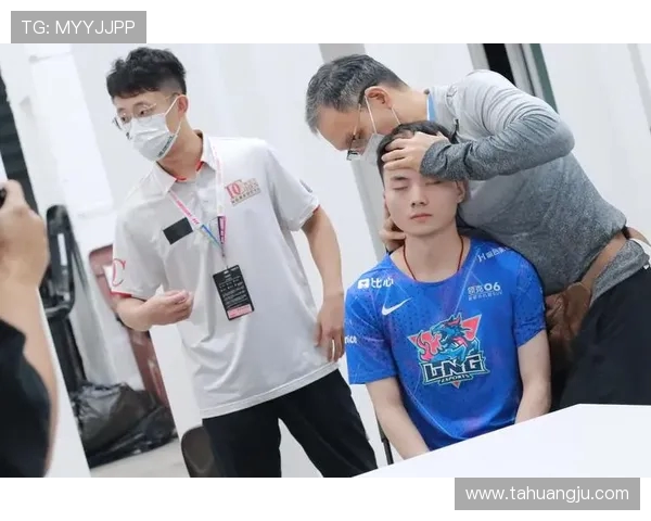 LNG战队以59分稳居精英赛积分榜首位争夺冠军之路愈发明朗